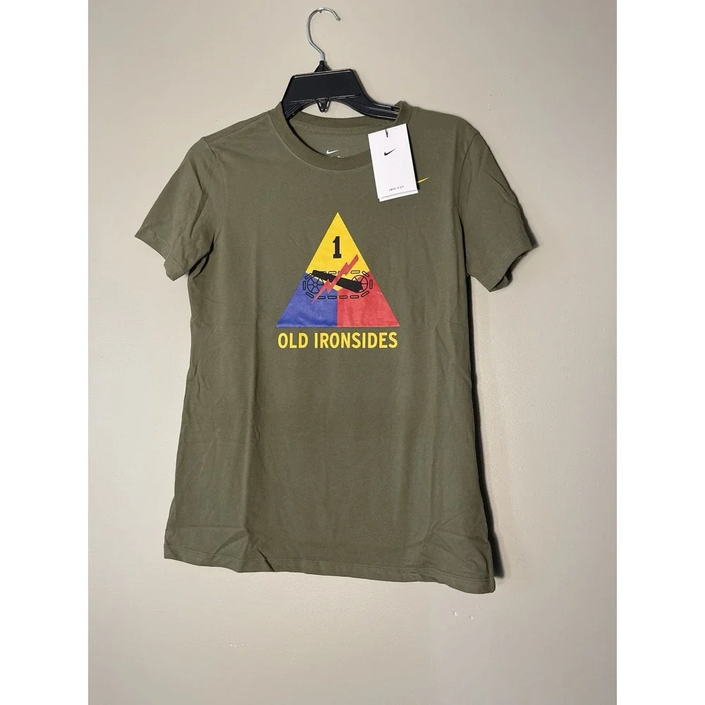 Nike Army Black Knights Women's T-shirt 1st Armored Division Old Ironsides Sz S